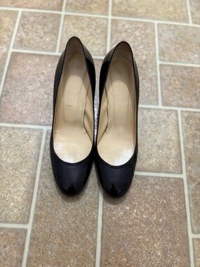 Christian Louboutin Patent Mistica Black Pumps Heels Pre-Owned Size 39